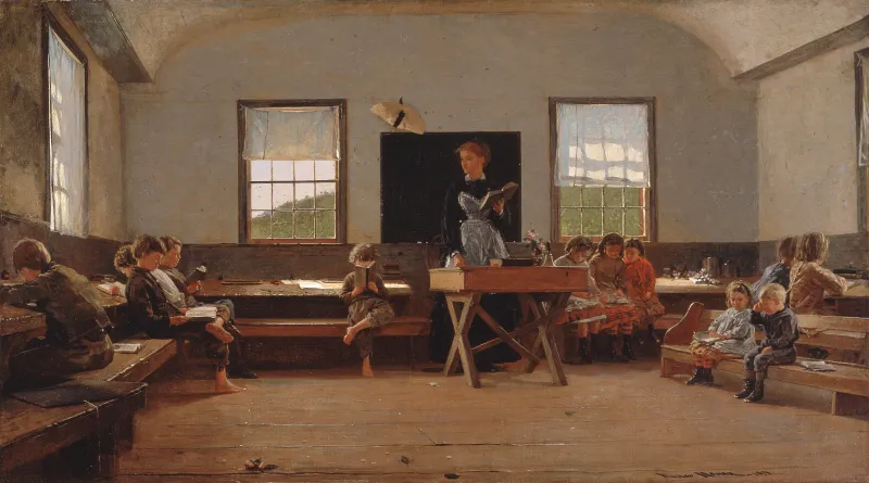 Pintura realista do século XIX mostrando uma sala de aula rural de madeira iluminada pelo sol, com uma professora jovem segurando um livro e alunos sentados em bancos rústicos.
